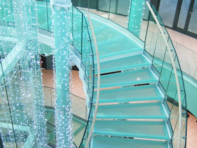 glass staircase made of toughened laminated glass