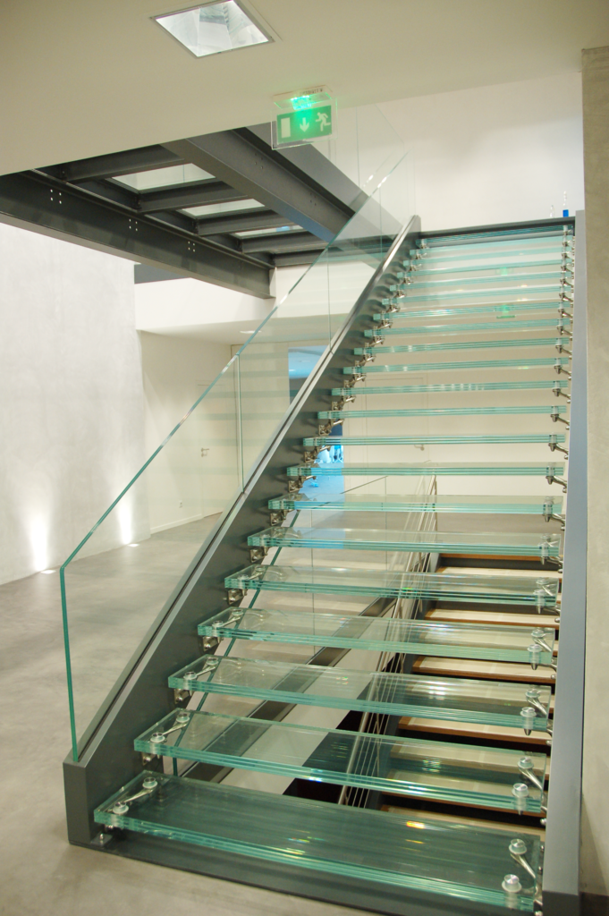 toughened glass supplier