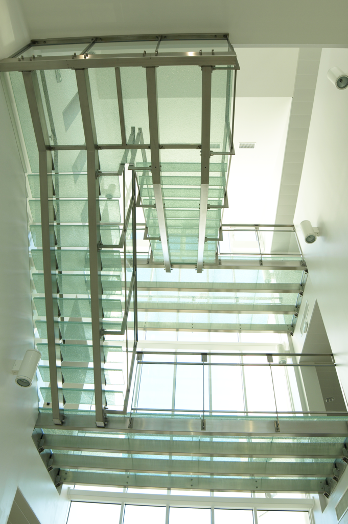 toughened glass supplier