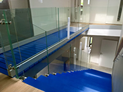 safety glass railing