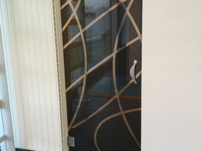 decorative glass door