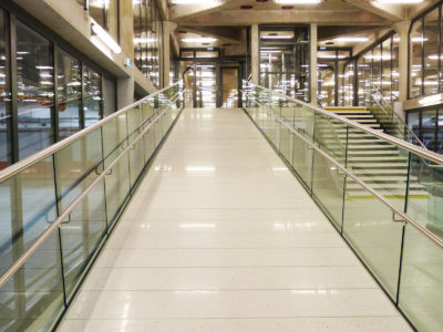 glass handrail laminated glass