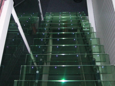 leds for glass staircase