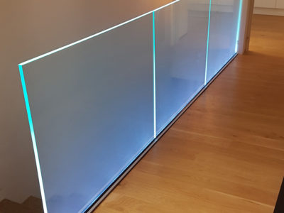 Glass railing with LED profile